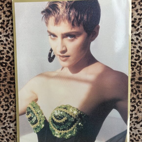 Madonna - Who's that Girl World Tour 1987 - Concert Program - Picture 16 of 16
